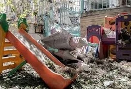 لحظه انفجار مهدكودکی در تهران از زاويه دوربين‌های مداربسته در جنگ تحمیلی ۱۲ روزه